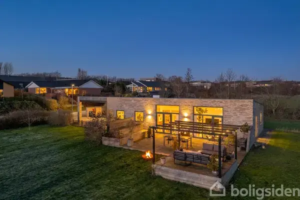 Villa på Bakkely 35, 8541 Skødstrup