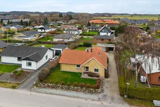 Villa på Tværvej 10, 5853 Ørbæk