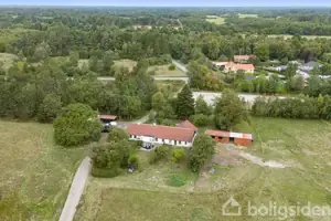 Landejendom på Tolshavevej 5, 9981 Jerup