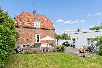 Villa på Ravnsnæsvej 30, 3460 Birkerød