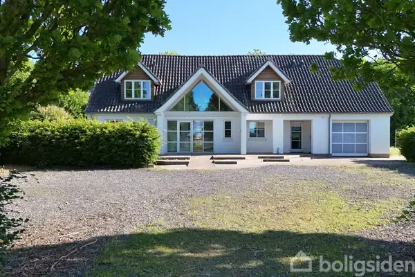 Landejendom på Runevej 8, 9500 Hobro