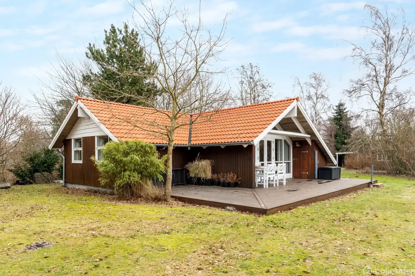 Charmerende Kalmarhus bygget i 2004 beliggende på en SUPER beliggenhed i Bredfjed