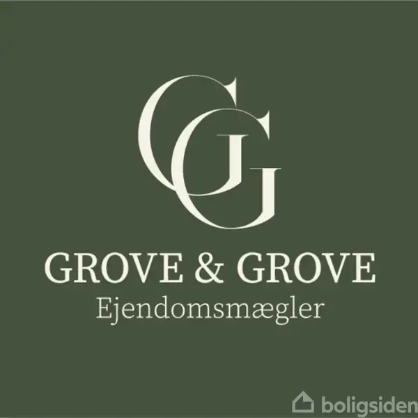Et logo viser to overlappende bogstaver "G" med teksten "GROVE & GROVE Ejendomsmæglere" nedenunder, alt på en mørkegrøn baggrund.