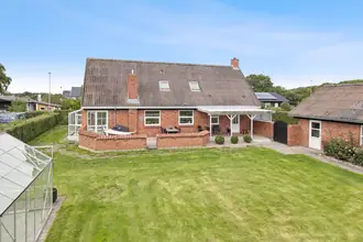 Villa på Engsvang 5, Sønder Onsild Stationsby, 9500 Hobro