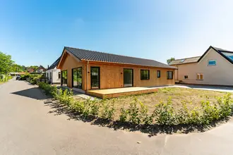 Villa på Elmevej 13, Laurbjerg, 8870 Langå