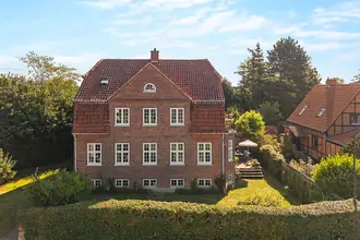 Kildeskovsvej 64 Villa, Ejerlejlighed