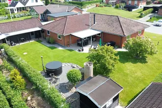 Villa på Slåenvej 9, Taulov, 7000 Fredericia