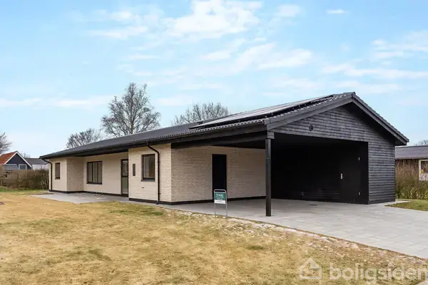 Villa på Østvænget 73, 7490 Aulum