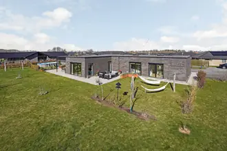 Villa på Møllehøjvej 101, Sønder Nærå, 5792 Årslev