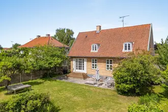 Villa på Krøyersvej 3, 2930 Klampenborg
