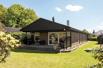 Villa på Sjælsøparken 56, 3450 Allerød
