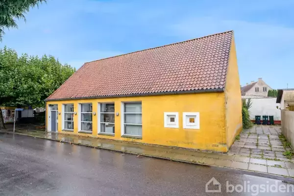 Villa på Jernbanegade 4, 4880 Nysted