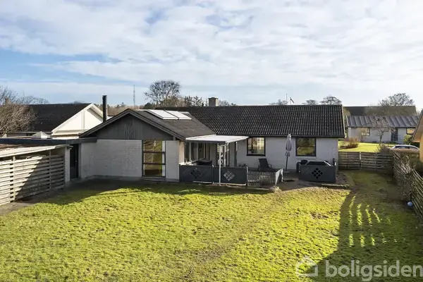 Villa på Poulsensvej 3, 9440 Aabybro