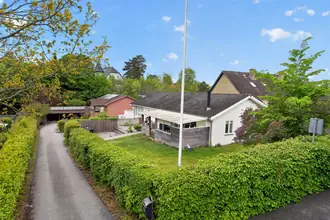 Villa på Fyrrebakken 7, 3400 Hillerød