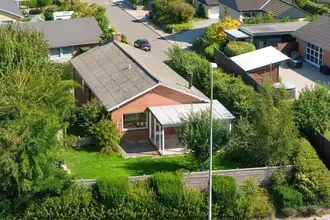 Villa på Vinkelvej 4, 8410 Rønde
