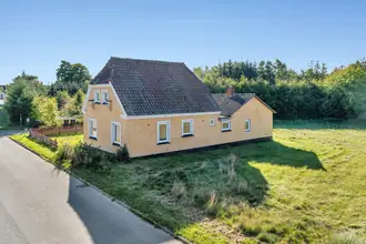 Villa på Tryvej 128, 9750 Østervrå