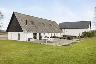 Villa på Københovedvej 8, Dover, 6630 Rødding