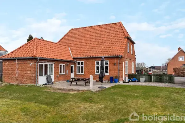 Villa på Bygaden 15, 4070 Kirke Hyllinge