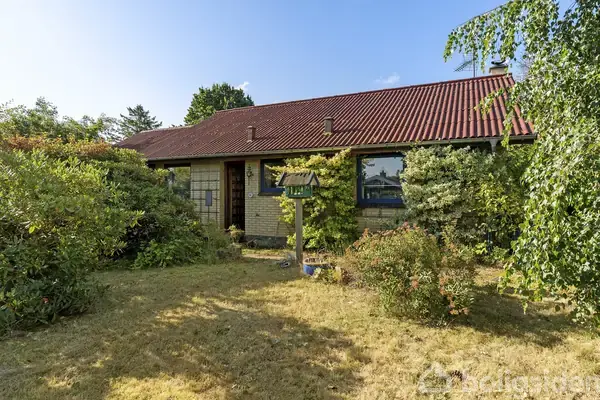 Villa på Slåenvangen 7, 3120 Dronningmølle