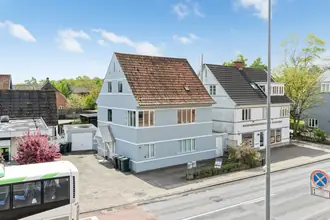 Woning, 196 m²