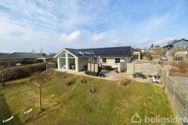 Villa på Bronzevænget 14, 3300 Frederiksværk