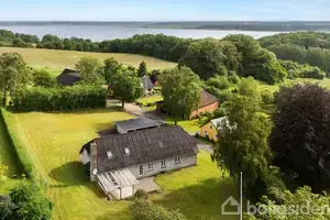Villa på Bavnevej 25, 8831 Løgstrup