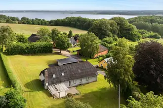 Villa på Bavnevej 25, 8831 Løgstrup