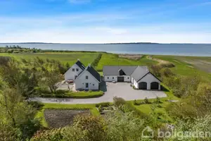 Landejendom på Rønbjergvej 156, 9681 Ranum