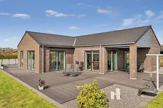 Villa på Troldhøj Alle 76, 6800 Varde