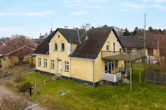 Villa på Skolevej 1C+1D, Horne, 5600