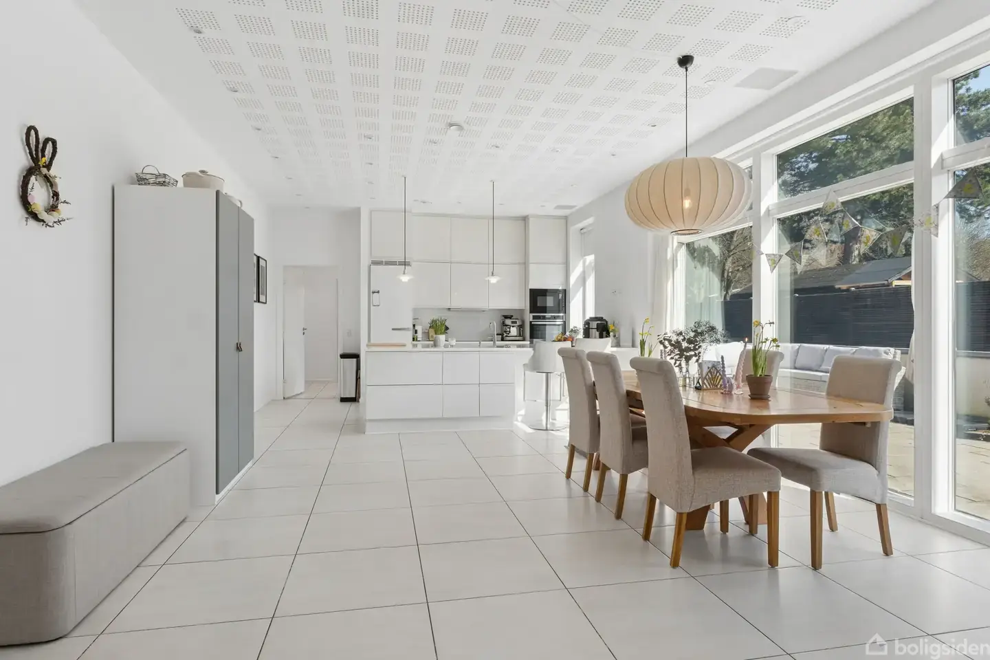 Moderne og indflytningsklar villa i flot stil - Visning 3