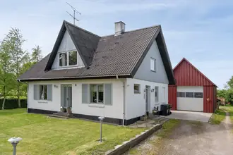 Villa på Præstegårdsvej 9, Ugilt, 9800 Hjørring