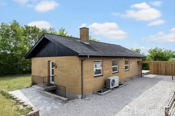 Villa på Lerbjergvej 38, 8370 Hadsten