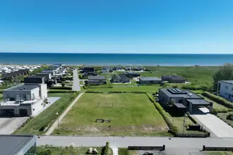 Helårsgrund på Strandkanten 43, 9300 Sæby