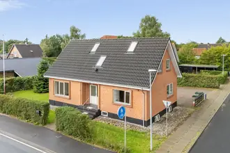 Villa på Herningvej 5, 7260