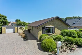 Villa på L.P. Houmøllers Vej 51, 9900 Frederikshavn