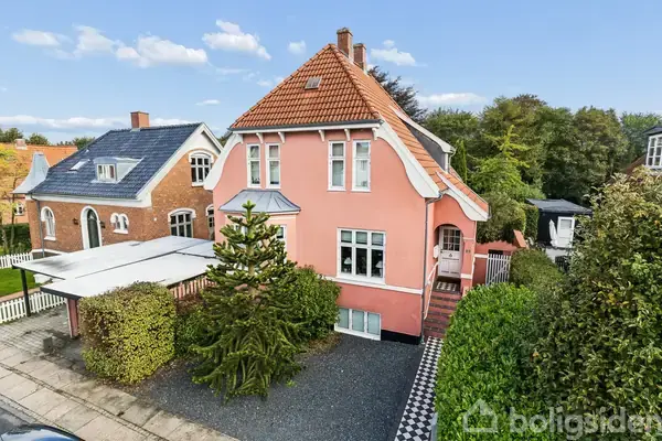Villa på Carl Baggers Allé 13, 5250 Odense SV
