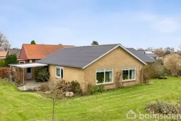 Villa på Rantzausvej 10, 6261 Bredebro