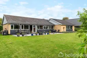 Villa på Fyrrevænget 13, 4800 Nykøbing F