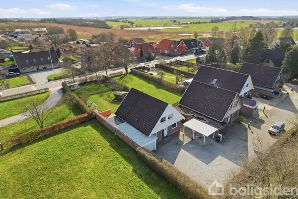 VELINDRETTET VILLA PÅ LUKKET VEJ – PERFEKT TIL FØRSTEGANGSKØBEREN