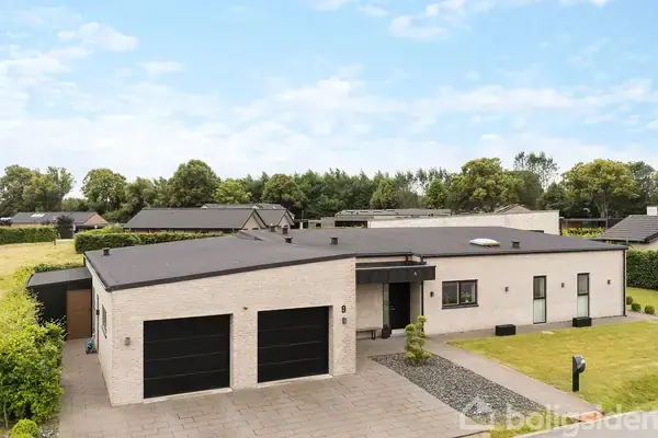 Villa på Alrøvænget 9, 6000 Kolding