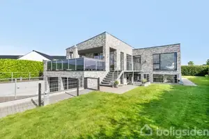 Villa på Elmehaven 93, 8520 Lystrup