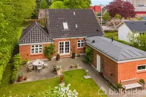 Villa på Herningvej 35, 7330 Brande