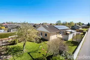 Villa på Solbakkevej 11, 4684 Holmegaard