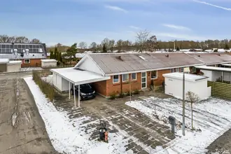 Rækkehus på Klokkens Kvarter 99, Holluf Pile, 5220 Odense SØ