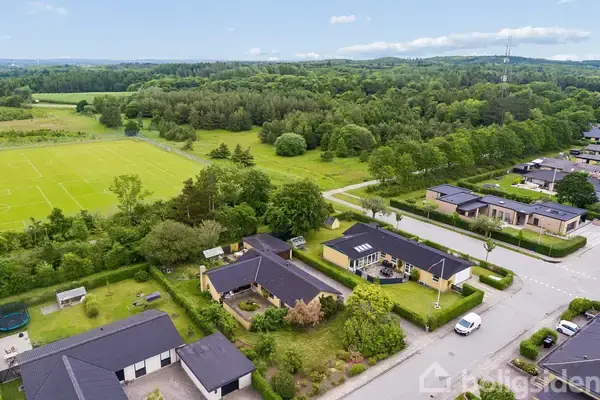Villa på Kongelysvej 4, 9380 Vestbjerg