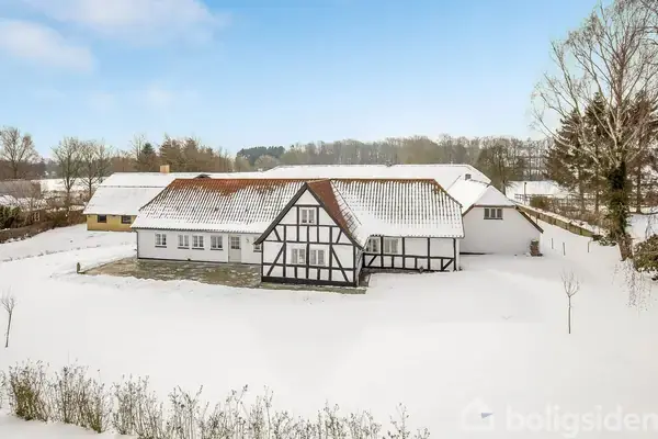 Landejendom på Grønnemosevej 24, 5690 Tommerup