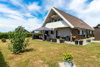 Villa på Tulipanvej 14, Aakirkeby, 3720 Aakirkeby