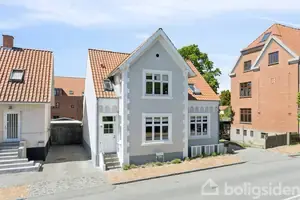 Villa på Jernbanegade 6, 5400 Bogense