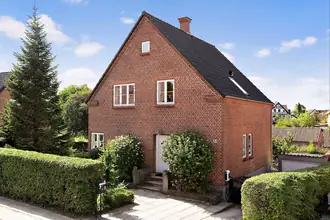 Villa på Bernstorffsvej 34, 8260 Viby J